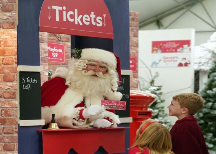 Santa's Grotto at Dobbies 2024